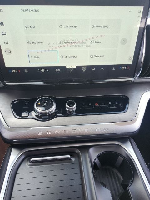 2027 Ford Expedition Max Platinum