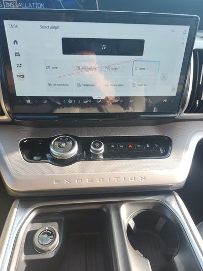 2026 Ford Expedition Active