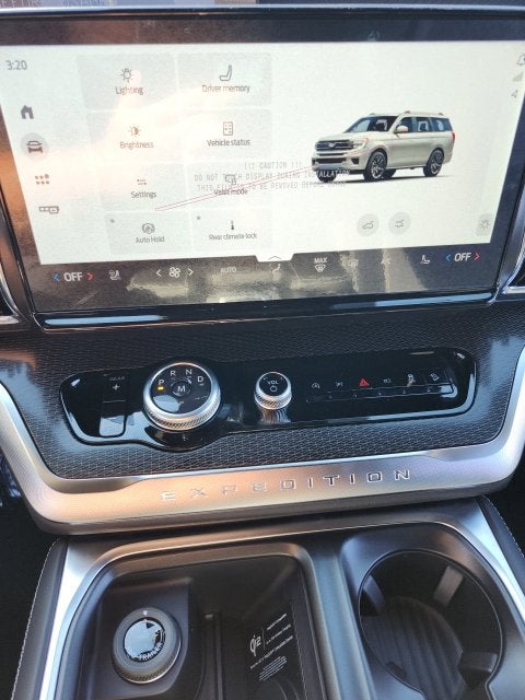 2027 Ford Expedition Platinum