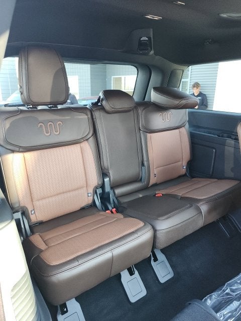 2027 Ford Expedition King Ranch