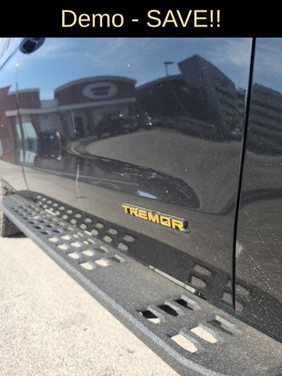 2025 Ford Expedition Tremor