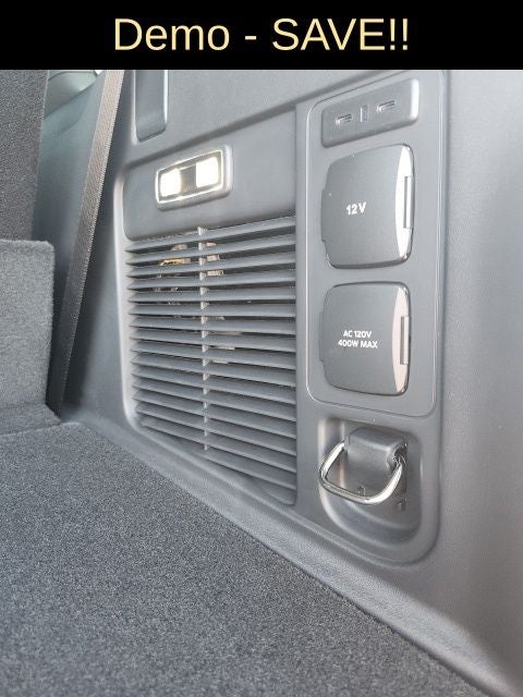 2025 Ford Expedition Tremor