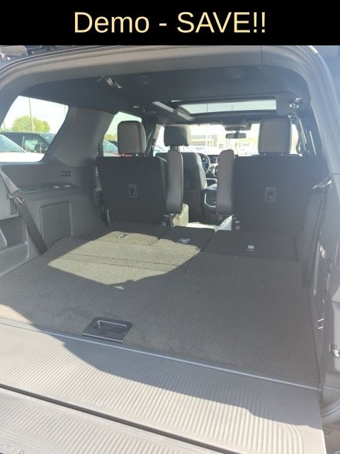 2025 Ford Expedition Tremor