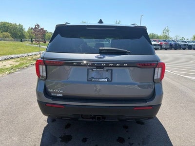 2025 Ford Explorer Active