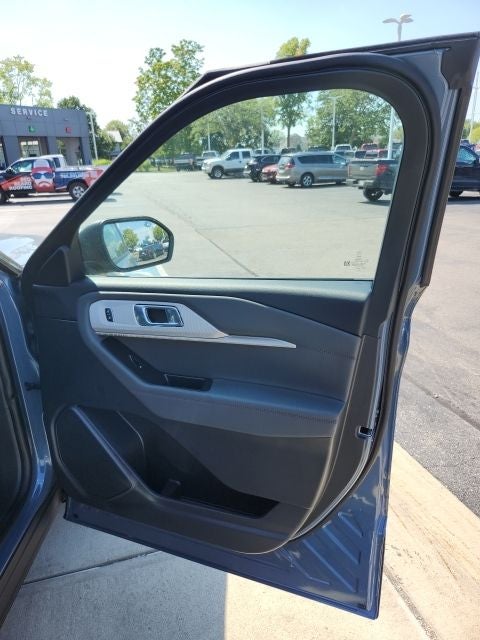 2027 Ford Explorer Active