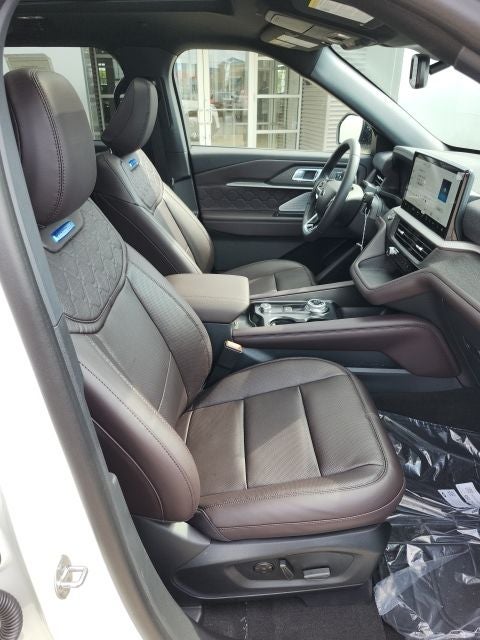 2027 Ford Explorer Platinum