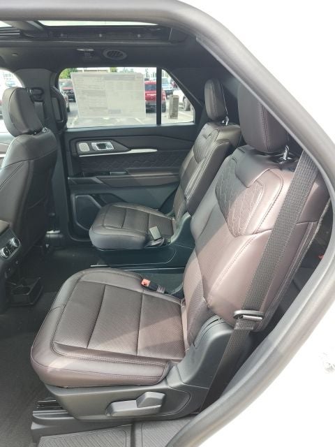 2027 Ford Explorer Platinum