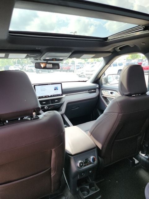 2027 Ford Explorer Platinum