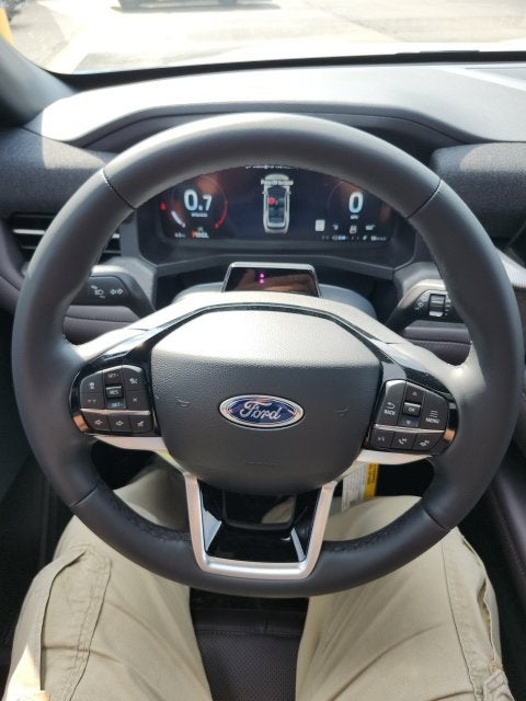 2027 Ford Explorer Platinum