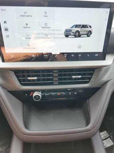 2027 Ford Explorer Platinum
