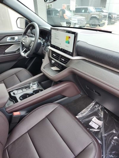 2027 Ford Explorer Platinum