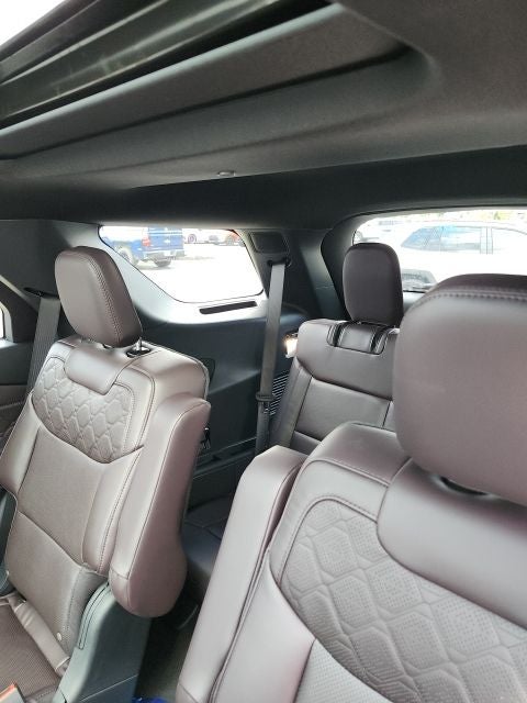 2027 Ford Explorer Platinum