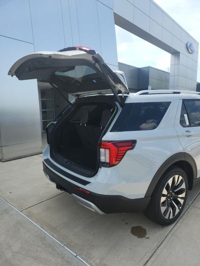 2027 Ford Explorer Platinum