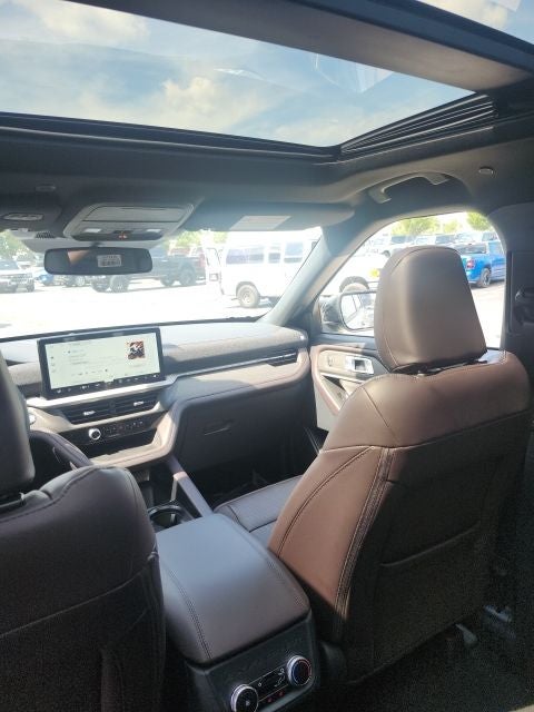 2027 Ford Explorer Platinum