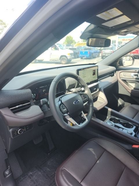 2027 Ford Explorer Platinum