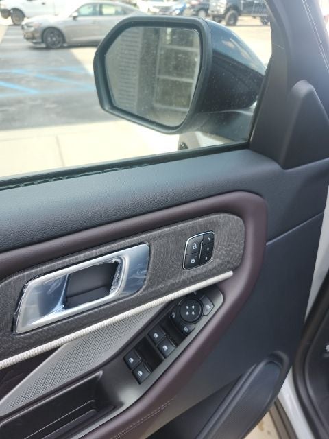 2027 Ford Explorer Platinum