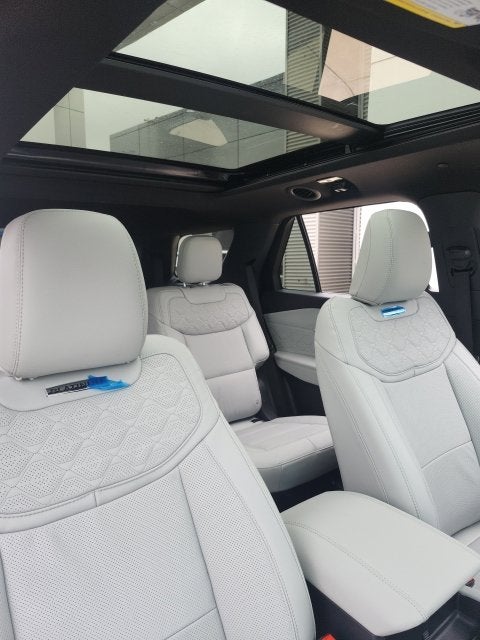 2027 Ford Explorer Platinum