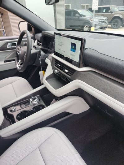 2027 Ford Explorer Platinum