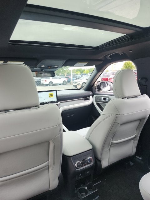 2027 Ford Explorer Platinum
