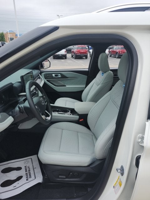 2027 Ford Explorer Platinum