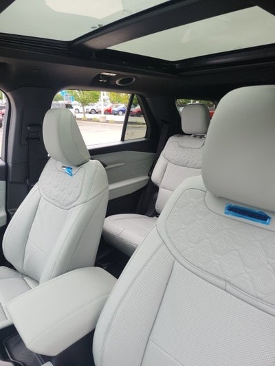2027 Ford Explorer Platinum