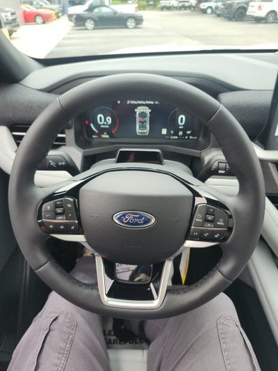 2027 Ford Explorer Platinum
