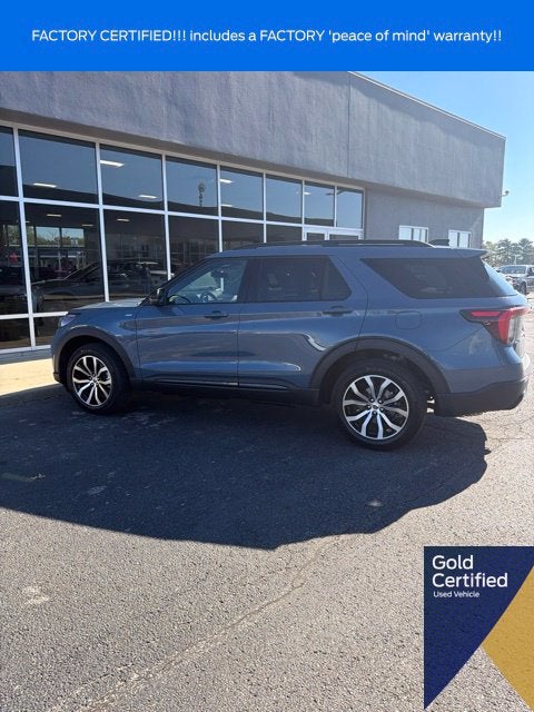 2025 Ford Explorer ST-Line