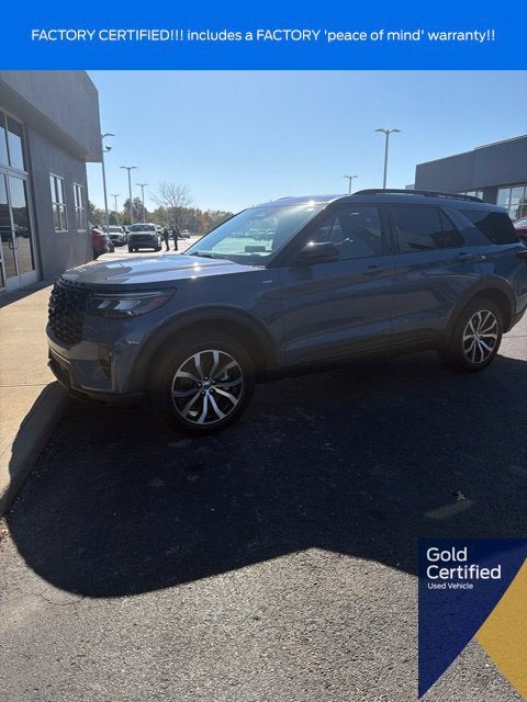 2025 Ford Explorer ST-Line