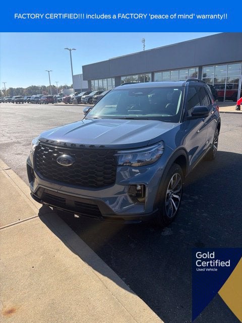 2025 Ford Explorer ST-Line