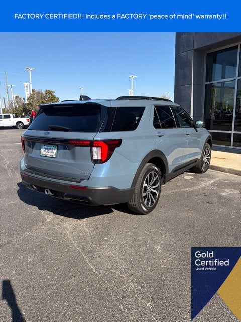 2025 Ford Explorer ST-Line