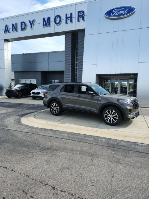 2027 Ford Explorer ST-Line