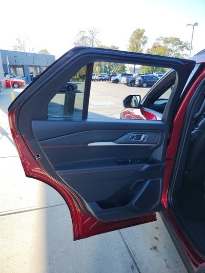 2027 Ford Explorer ST-Line