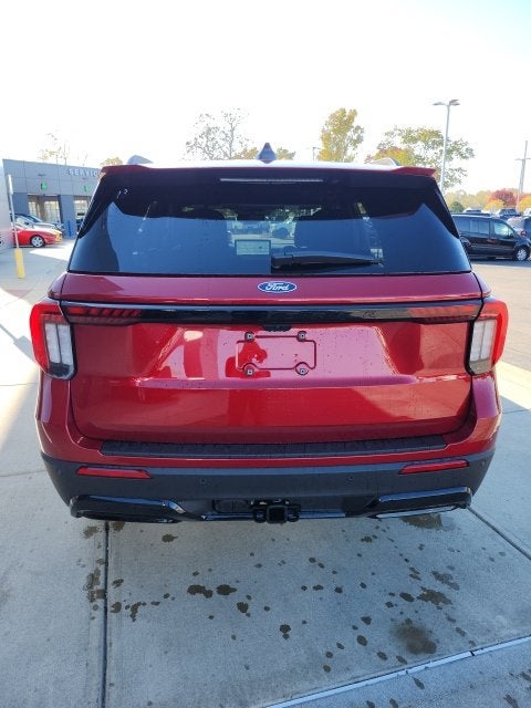 2027 Ford Explorer ST-Line