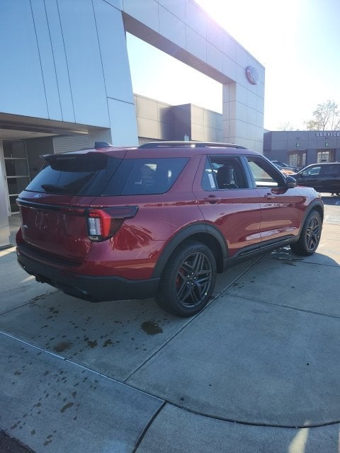 2027 Ford Explorer ST-Line