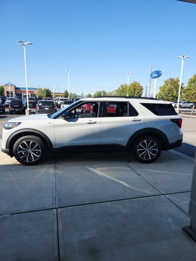 2027 Ford Explorer ST-Line