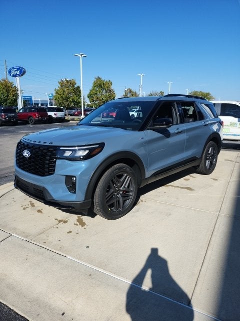 2027 Ford Explorer ST-Line