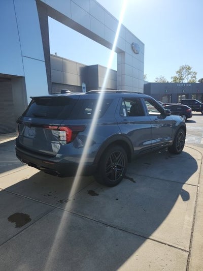 2027 Ford Explorer ST-Line