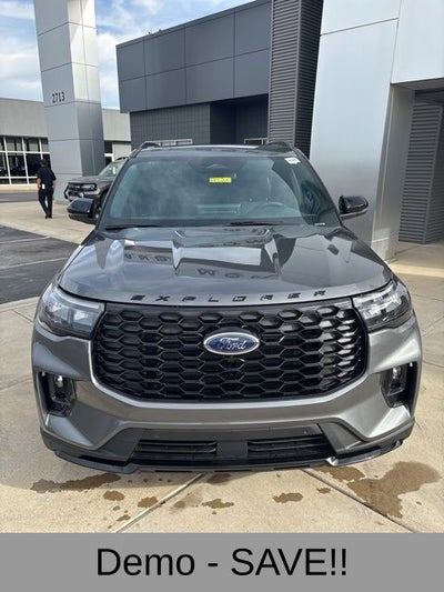 2026 Ford Explorer ST-Line