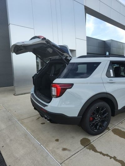 2027 Ford Explorer ST