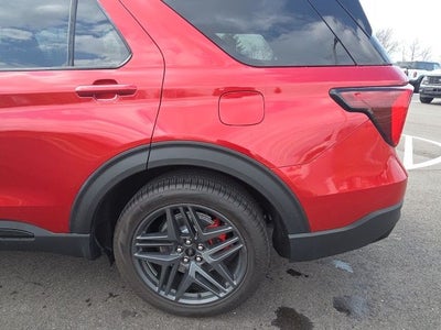 2025 Ford Explorer ST