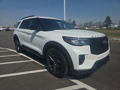 2025 Ford Explorer ST