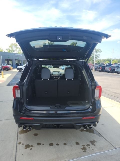 2027 Ford Explorer ST