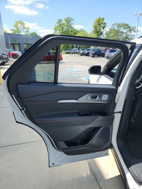 2027 Ford Explorer ST