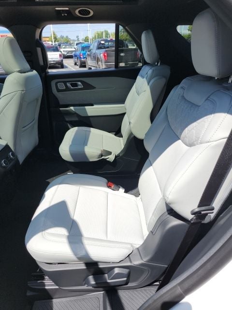 2027 Ford Explorer Platinum