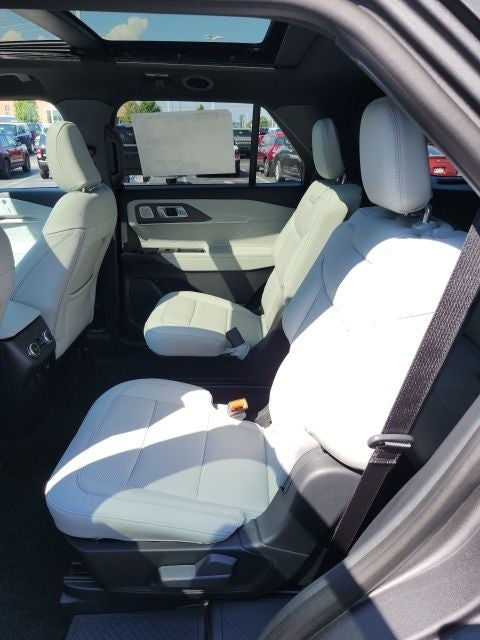 2027 Ford Explorer Platinum