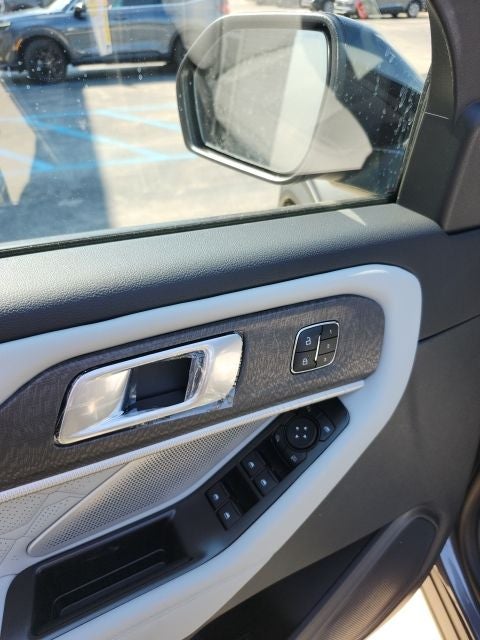 2027 Ford Explorer Platinum