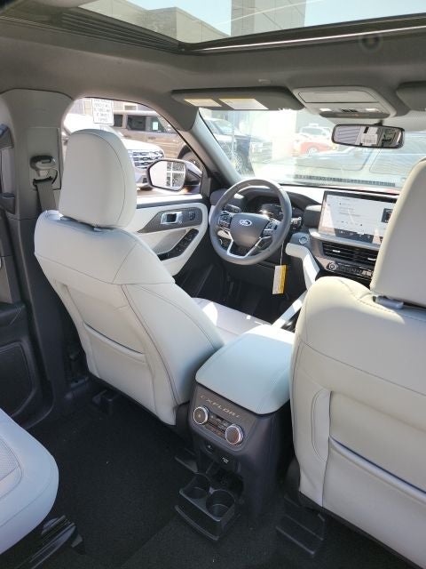 2027 Ford Explorer Platinum