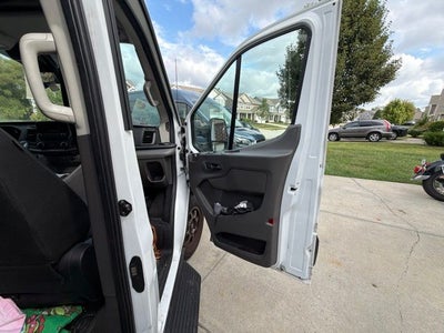 2020 Ford Transit-150 XLT