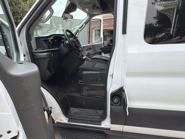 2020 Ford Transit-150 XLT