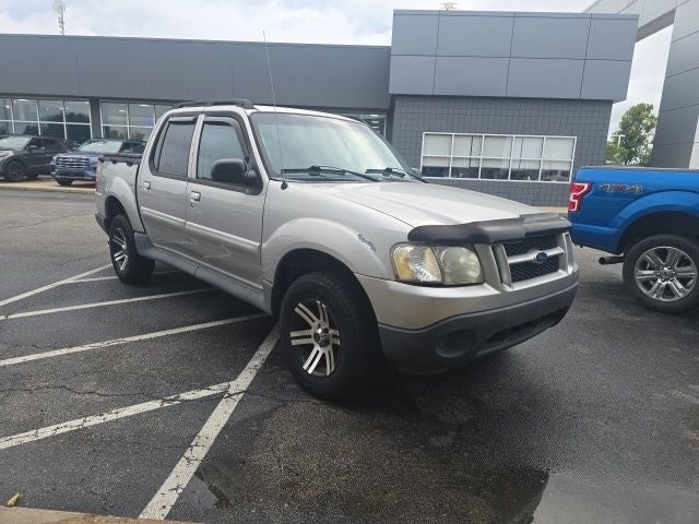 2004 Ford Explorer Sport Trac XLT 126 WB